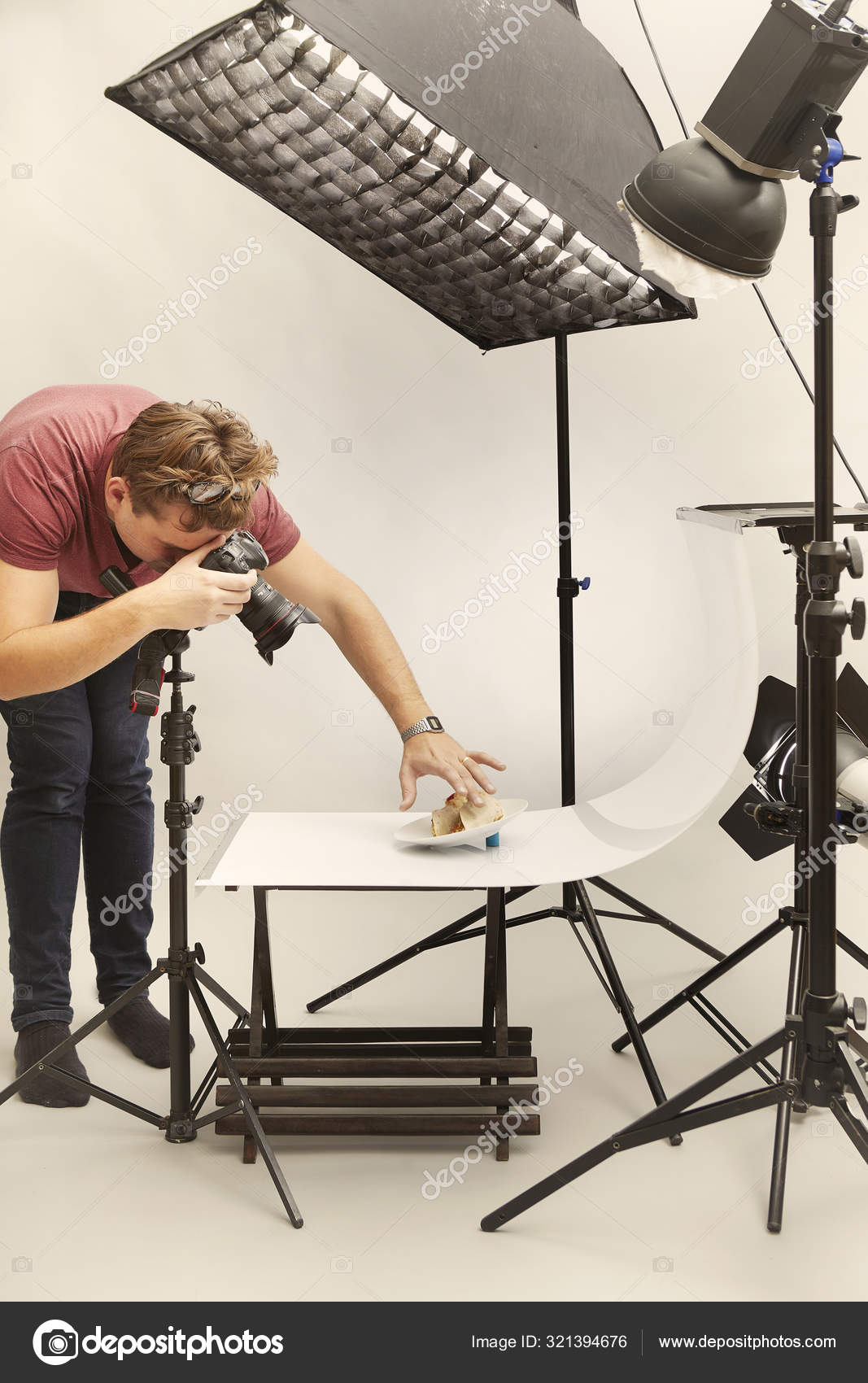 Male Photographer Studio Shooting Food Plate — Stock Photo