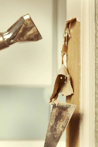 Man Home Removing Havy Layer Old Paint Door — Stock Photo, Image