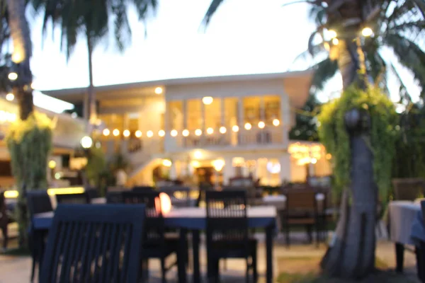 Bulanık arka plan: müşteri kahve dükkanı veya kafe restoran ile soyut bokeh ışık görüntü