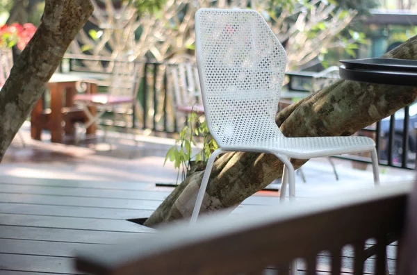 Mesa y sillas, cafetería al aire libre restaurante — Foto de Stock