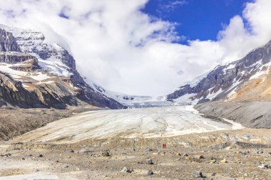 View of Athabasca Glacier at Ice fields Parkway, Alberta
