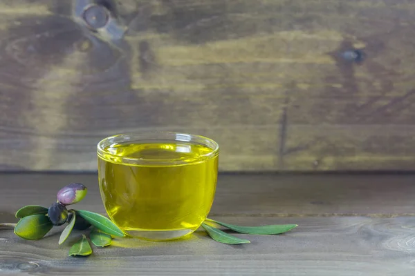 Eine Schüssel Natives Olivenöl Extra Hergestellt Apulien Italien Textfeld — Stockfoto