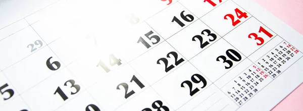 Calendario Macro Desde Diferentes Ángulos Sobre Fondo Amarillo Rosa Números — Foto de Stock