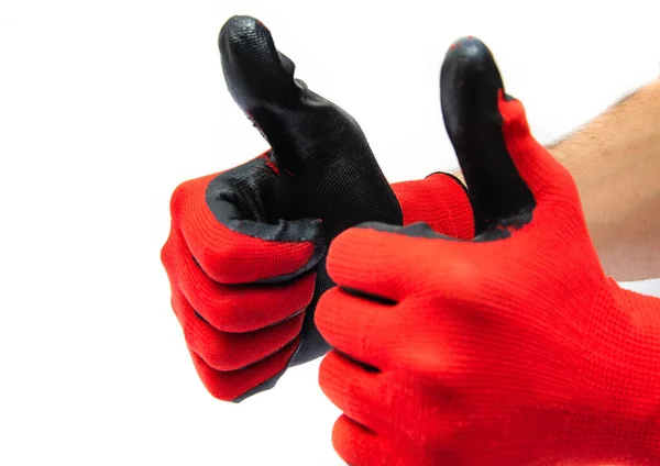 労働者のための手袋 黒ゴムコーティングで赤を構築します 黒い赤い手袋 白い背景に手袋を手に親指を表示します — ストック写真
