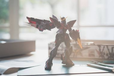 Bangkok, Tayland - 13 Aralık 2017: Plastik model Gat-X207 Blitz Gundam Master dereceli ölçek 1: 100