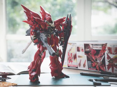 Bangkok, Tayland - Şubat 28, 2018: Plastik model Msn-06s Sinanju (Mg) ölçek 1: 100