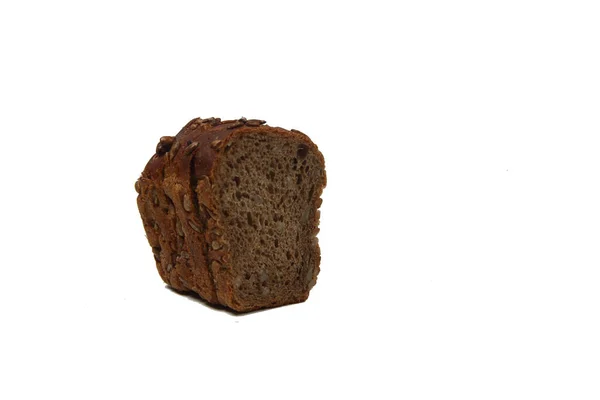 切全麦面包 用白色背景隔开 图像包含复制空间 — 图库照片