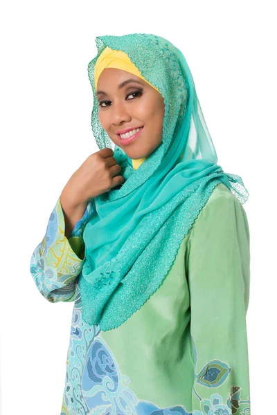 Portrait of beautiful asian muslimah woman.Isolated — Stock Photo, Image