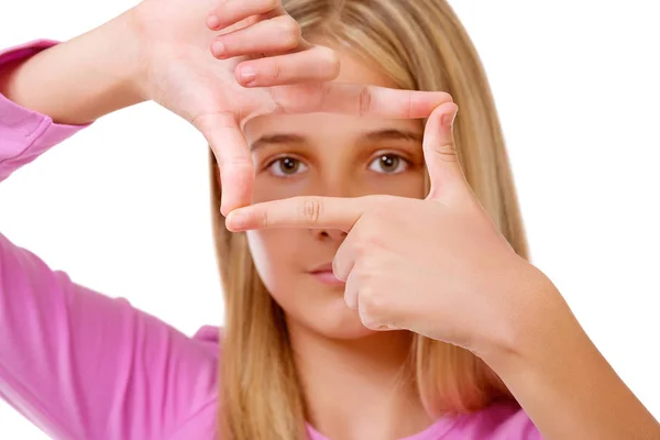 Imagen de una joven encantadora creando un marco con los dedos. —  Fotos de Stock