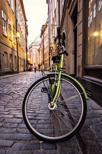 Sztokholm Szwecja Lipiec 2019 Zdjęcie Koła Rowerowego Ulicy Starego Miasta — Zdjęcie stockowe