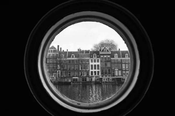 Amsterdam Nizozemsko Prosinec 2019 Pohled Město Amsterdamu Okénkem Amsterdam Holandsko — Stock fotografie