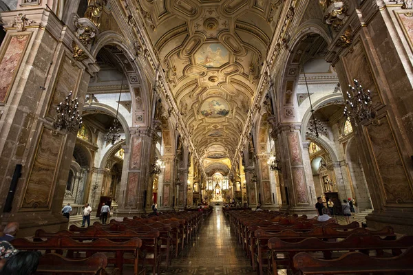 Santiago Chile December 2018 Vacker Gyllene Interiör Santiago Metropolitan Cathedral — Stockfoto