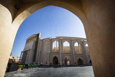 DOHA, Katar - Şubat 2020: Katara Kültür Köyü Mimarlık Detayları, Doha, Katar