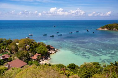 Koh Tao, Samui, Tayland 'daki 360 John-Suwan Bakış Alanı' ndan muhteşem bir manzara.