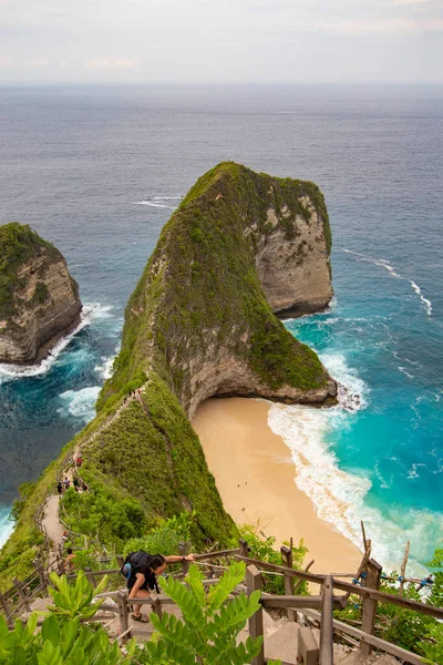 Nusa Penida Adası Bali Endonezya Daki Kelingking Sahili Nin Havadan — Stok fotoğraf