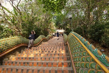 CHIANG MAI, THAILAND - Mart 2019 Doi Suthep Budist Tapınağı, Chiang Mai, Tayland