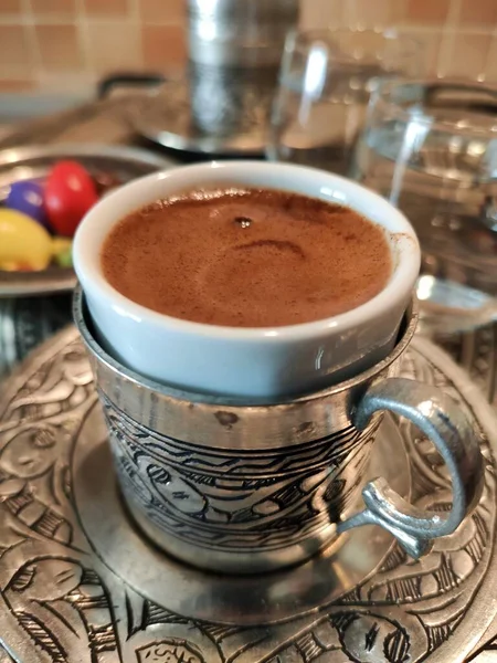 Köstlicher Traditioneller Türkischer Kaffee Seine Zubereitung Und Präsentation — Stockfoto