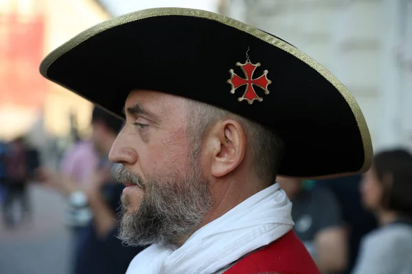 Timisoara, Rumania-04.08.2019 Cambio de guardia en Union Square: representación teatral de un acontecimiento histórico en la historia de la ciudad —  Fotos de Stock