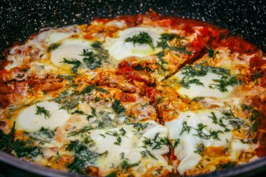 İsrail kahvaltısı bir yumurta shuka 'sıdır.