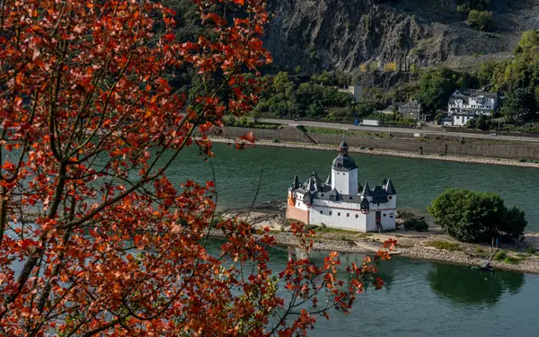 德国莱茵河流域中部的菲尔兹格拉芬斯坦城堡 — 图库照片
