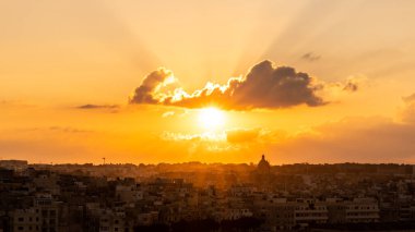 Malta Adası 'ndaki Valetta' nın eski şehir merkezi manzarası