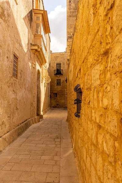 Uitzicht op de straten in de oude stad Mdina, Malta eiland — Stockfoto