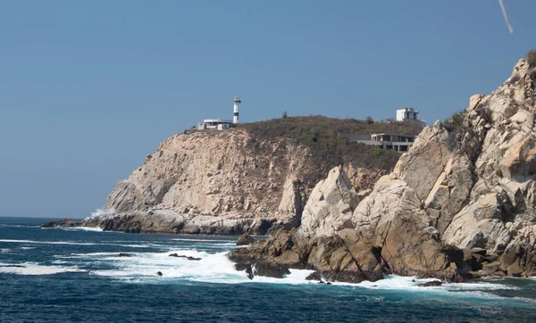 Océano Azul Bahía Huatulco Formaciones Rocosas — Foto de Stock