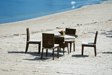 Sanatsal Etnik Klas Modern Şık Ev İçi Lüks Ev İçi ve Açık Bahçe Park Mobilya Masası Mobilya Kabine Aksesuarları Rattan Plastik Wicker veya Otel ve Ev için Tahta Malzemeler