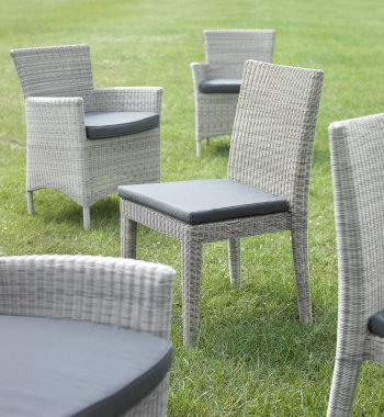 Sanatsal Etnik Klas Modern Şık Ev İçi Lüks Ev İçi ve Açık Bahçe Park Mobilya Masası Mobilya Kabine Aksesuarları Rattan Plastik Wicker veya Otel ve Ev için Tahta Malzemeler