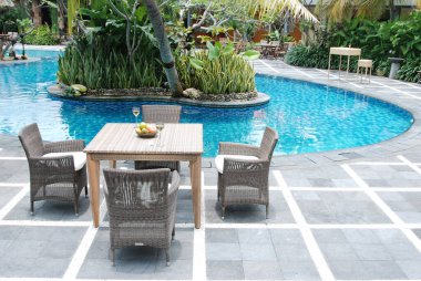 Sanatsal Etnik Klas Modern Şık Ev İçi Lüks Ev İçi ve Açık Bahçe Park Mobilya Masası Mobilya Kabine Aksesuarları Rattan Plastik Wicker veya Otel ve Ev için Tahta Malzemeler