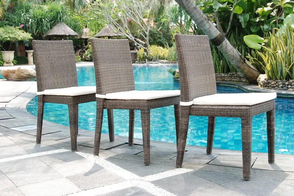 Sanatsal Etnik Klas Modern Şık Ev İçi Lüks Ev İçi ve Açık Bahçe Park Mobilya Masası Mobilya Kabine Aksesuarları Rattan Plastik Wicker veya Otel ve Ev için Tahta Malzemeler