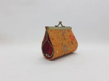 Güzel Modern Renkli Kadın Cüzdanı Beyaz İzole Arkaplanda