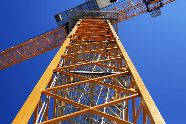 Guindaste torre de construção — Fotografia de Stock