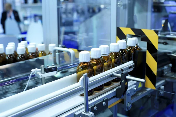 Fabrik für die Herstellung von Medikamenten — Stockfoto
