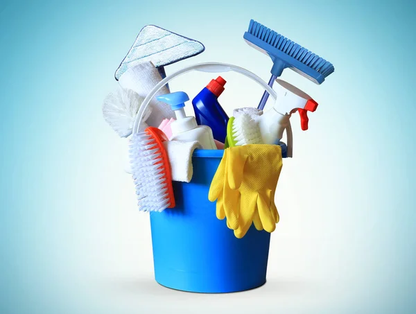 Cleaning equipment and cleaning products