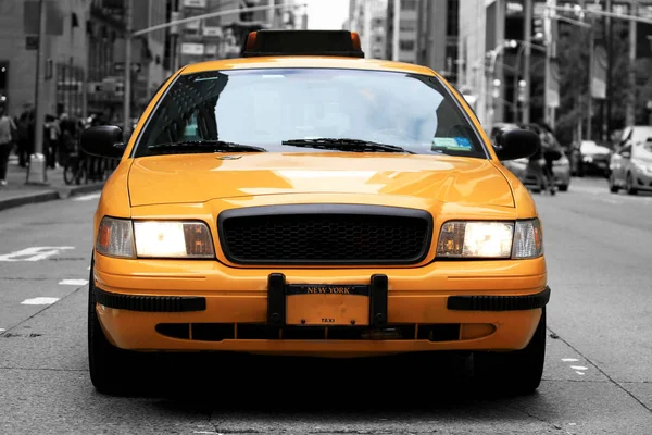 Taxi, Retro-Auto — Stockfoto