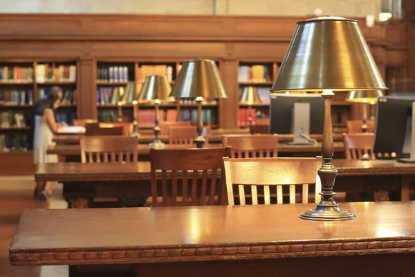 Grande Mesa Madeira Biblioteca Pública — Fotografia de Stock