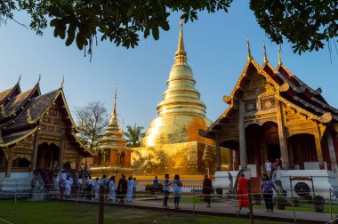 Wat Phra Singh Tapınağı Chiang Mai Tayland 11 Ocak 2020 Wat Phra Singh, B.E. 1345 yılında, Mangrai Hanedanlığı 'nın beşinci kralı Kral Payu, Peder Kham Khu Foo için inşa edilmişti..