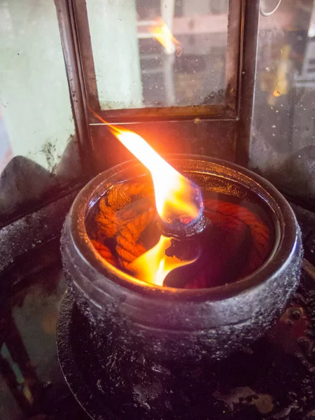 Огонь Масляной Лампе — стоковое фото