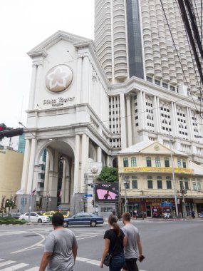 Charoenkrung Yolu BANGKOK, THAILAND-16 AĞUSTOS 2018: 16 AĞUSTOS 2018, Tayland