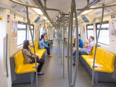 BANGKOK treninde, THAILAND-17 AĞUSTOS 2018: trenin içinde. 17 AĞUSTOS 2018, Tayland