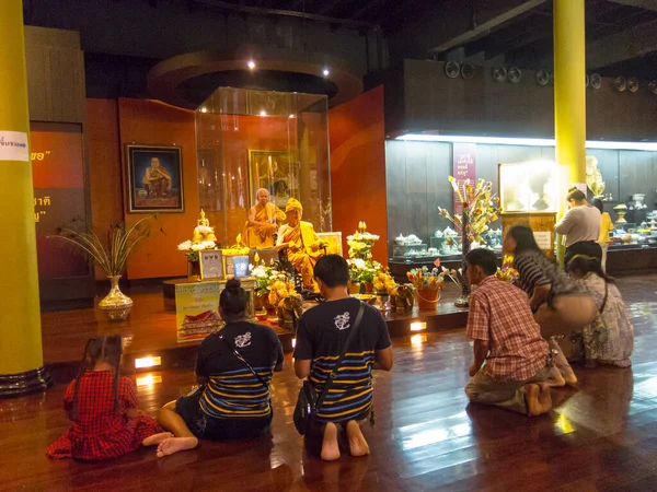 Wat Ban Rai Nakhon Ratchasima Tailandia Septiembre 2018 Luang Por —  Fotos de Stock