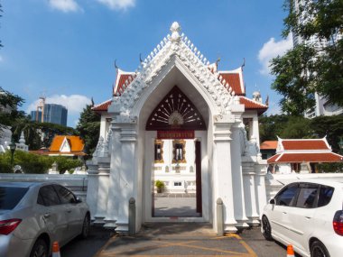 Wat Pathum wanaram Ratchaworawihan tapınağı BANGKOK THAILAND-23 NOVEMBER 2018 Pagoda 'nın da bulunduğu yerdir. Bodhisattva kutsanmıştır. Majesteleri ve kraliyet ailesi birçok Mahidol 'a.
