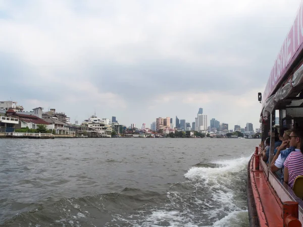 Chao Phraya River Bangkok Tailandia Diciembre 2018Paisaje Bangkok Barco Está — Foto de Stock