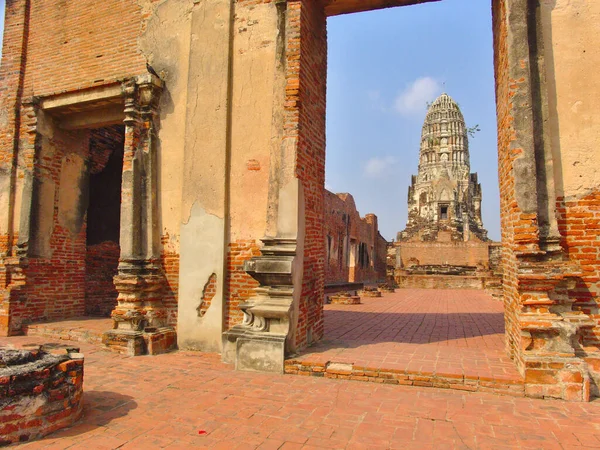 Wat Ratchaburana Est Temple Parc Historique Phra Nakhon Ayutthaya Pagode — Photo