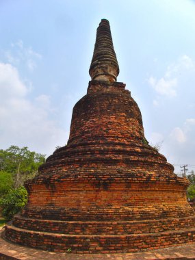 Wat Phra Sri Sancak Tapınağı, Tayland 'ın eski başkenti Ayutthaya' daki Büyük Saray 'ın en kutsal tapınağıdır..