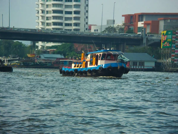 Bangkok Thailand Şubat 2019 Gemi Chao Phraya Nehri Nden Geçiyor — Stok fotoğraf