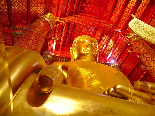 Wat Phanan Choeng Templo Ayutthaya Tailandia Marzo 2019Estatua Buda Phanan — Foto de Stock