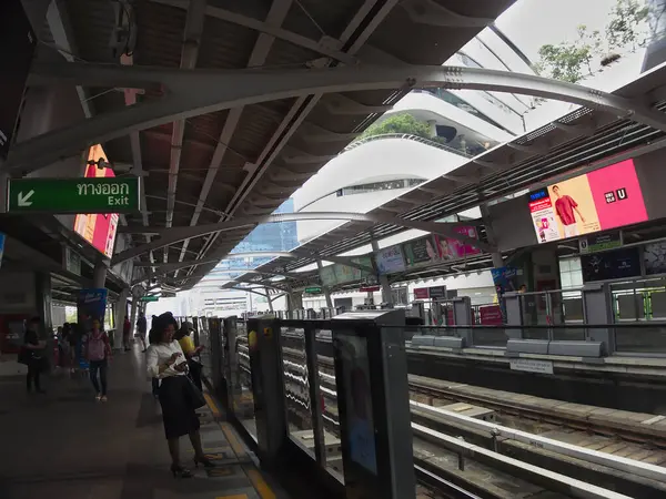 Bangkok Thailand Maj 2019Bts Asoke Station Bangkok Thailand Maj 2019 — Stockfoto