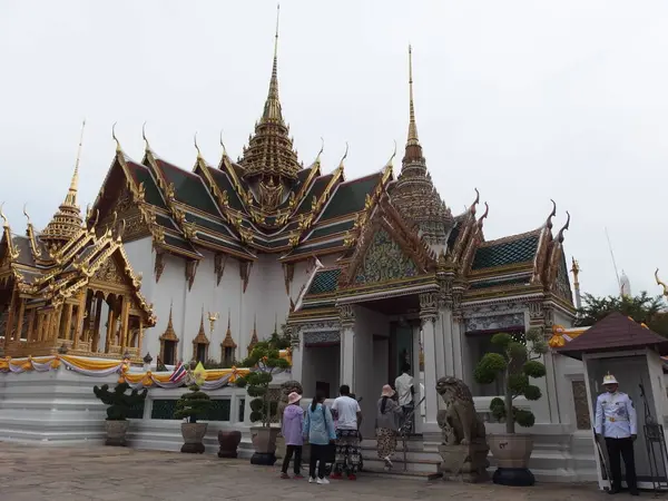 Wielki Pałac Bangkok Tajlandia Maj 2019Turyści Odwiedzający Wielki Pałac Wat — Zdjęcie stockowe